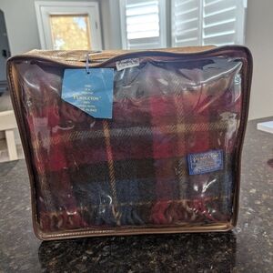 Vintage Pendleton Woolen Mills Throw * Classic Wool Plaid Robe in a Bag *